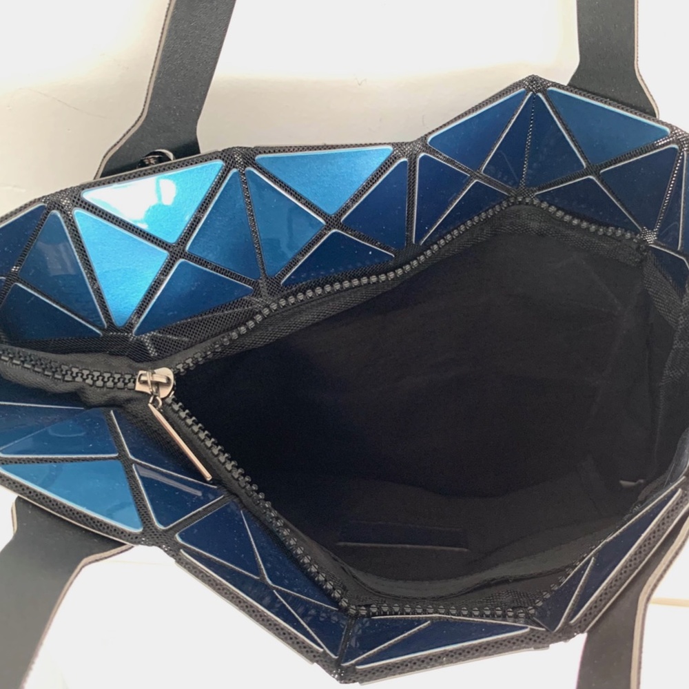 Vinyl Lucent Triangular Geometric Metallic Tote B… - image 5